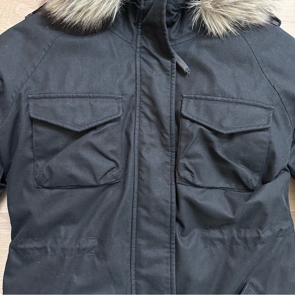 ARITZIA - COMMUNITY - PARADIGM PARKA - BLACK - SIZE SMALL - GREAT CONDITION - Picture 7 of 16